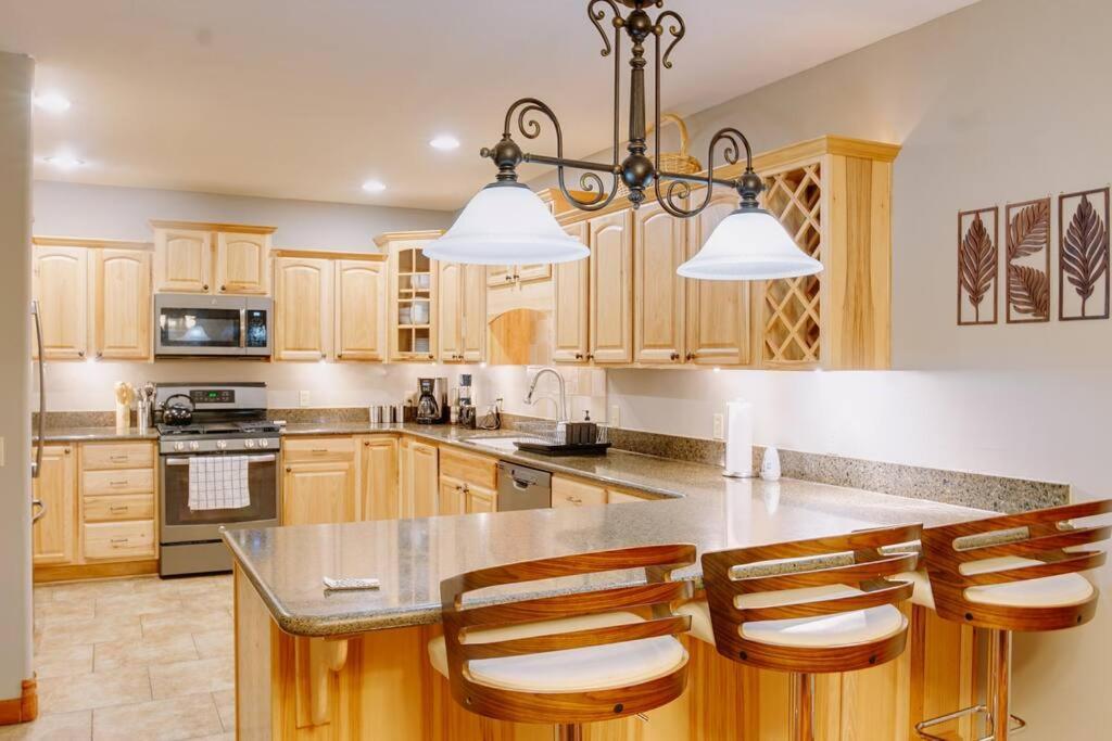 Relaxingrejuvenating 4Br 3 And Half Ba Cabin Munds Park Exterior foto